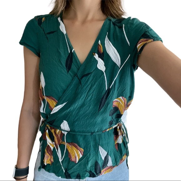 wrap blouse size EU34 - Picture 2 of 3